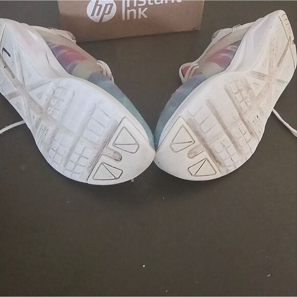 ENZO 2 Girls Puma size 3C 🌈 Colored tye dye - Picture 5 of 6